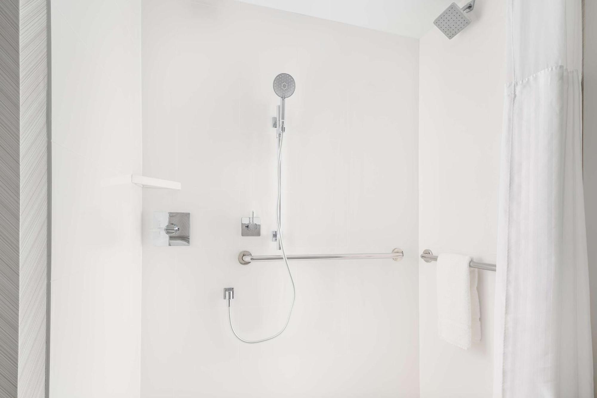 Two Queen Suite - Hearing Accessible