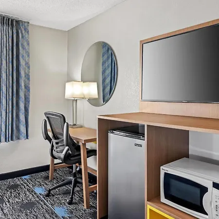 Days Inn By Wyndham Chattanooga/Hamilton Place-2