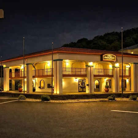 Howard Johnson By Wyndham Chattanooga Lookout Mountain I-24-3
